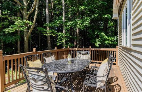 Williamsburg Casa | 4 BR Renovated Home - Next to Horse Show Pet Friendly