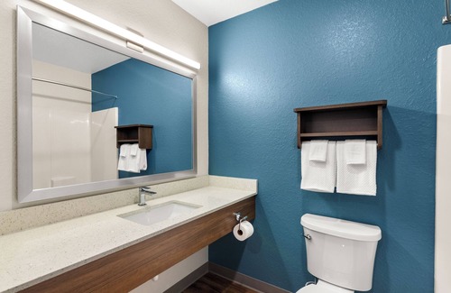 Dupont Hotel | 4 Budget-Friendly Denver Units Near Dick’s Stadium | Pets are Allowed