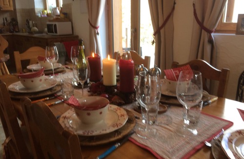 Les Allues Apartamento | Chalet de lujo de 4 *, ambiente, chimenea, WiFi. Méribel Les Trois Valées