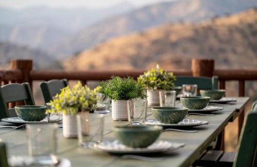 Three Rivers Casa | 4 Kings Log Cabin 150 Acres Spectacular Views