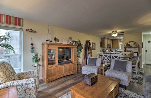 Fairfield Bay Condominio | ¡NUEVO! Condominio w / balcón en la bahía de Fairfield cerca de Marina