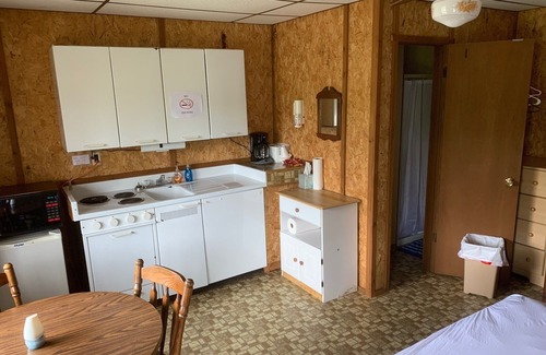 Wisconsin Dells Cabina | Cabaña de alquiler de 4 habitaciones para una persona en el campamento