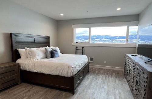 Swan Valley Casa | 4 Person Townhome in Swan Valley
