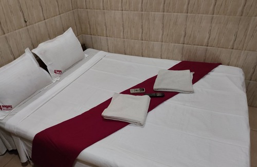 Periamet Hotel | 4 Seasonz Residency