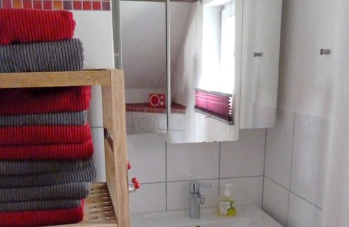 Zingsheim Casa | Casa de 4 estrellas con entramado de madera y un hermoso patio