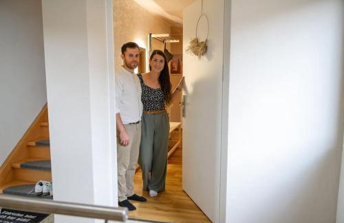 Bernshausen Apartamento | 4 Sterne FeWo Rhönland-Erlebnis in Bernshausen - auch für Wanderreiter
