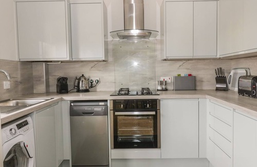 Sheringham Cabaña | 4 Victoria Court