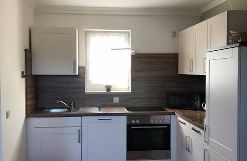 Schlatzendorf Apartamento | Apartamento de 4 habitaciones con 3 habitaciones.