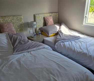 Patrington Haven Casa | 41 Park Lane Patrington Haven 2 bedrooms sleeps 6 five stars park