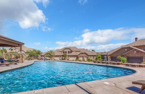 Washington Casa | 4194 Coral Ridge Resort Dog Friendly, BBQ grill, Private Hot Tub, Community Pool