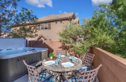 Washington Casa | 4194 Coral Ridge Resort Dog Friendly, BBQ grill, Private Hot Tub, Community Pool