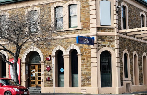 Adelaide Apartamento | 435 Ex hotel room suite in the city
