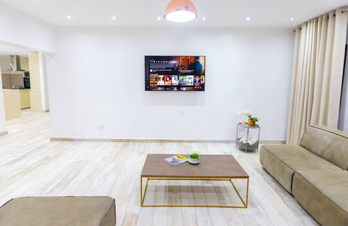 Bulawayo Apartamento | 456 Hopeville Escape