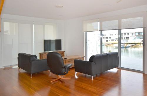 Port Macquarie Casa | 484 The Anchorage Port Macquarie