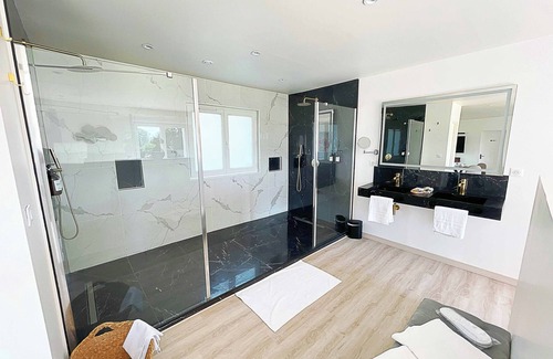 Verdelot Villa | 4AS Spa Paris Gîte Privative Christmas Near Disney