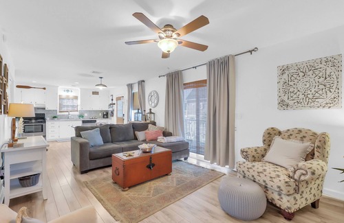 Cherry Grove Beach Casa | 4BD Charming Beach Home-Pet Friendly-Cherry Grove