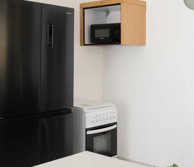 Kiryat Ata Apartamento | 4BDR apt with jacuzzi in the heart of the city
