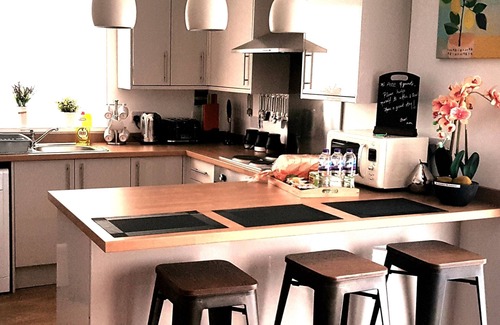 Newcastle-upon-Tyne Casa | 4Bed House+Free Parking+WIFI+Near Freeman Hospital+Jesmond Dene