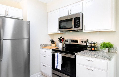 Cordova Casa | 4bedroom + 3bath Home in Cordova