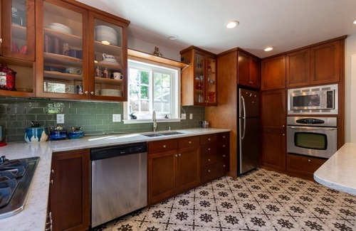 Arden-Arcade Casa | 4BR/2BA Mid-Century Retreat House: Your Perfect Getaway!