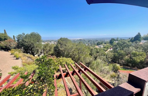 Emerald Hills Casa | 4BR/3BA retreat with stunning Silicon Valley views