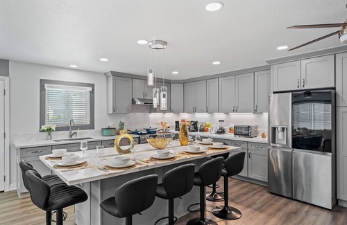 Mira Mesa Casa | 4BR/3Bth, King Bed, Gated Yard, Parking, Ranch