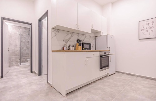 Rudolfsheim-Funfhaus Apartamento | 4BR Apt for 10P Walk to Westbahnhof