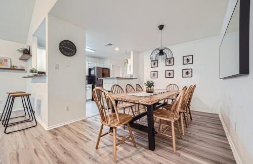 Round Rock Casa | 4BR Family Retreat Near Austin & Kalahari