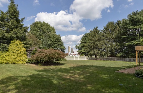 Witmer Casa | Casa 4BR con vistas al campo y tierras de cultivo (Lancaster, PA, EE. UU.)