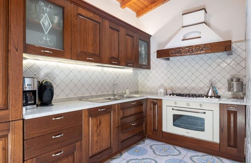 Sezze Villa | 4BR Villa, cerca de Roma y playas en 16 Acre Estate con piscina / AC Nueva !!!!!