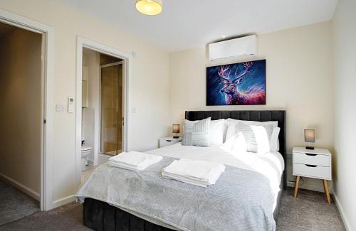 Reading Casa | 4BRD Luxury House RG2 - Free Parking