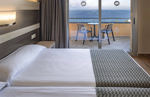 Centro de Salou Hotel | 4R Playa Park