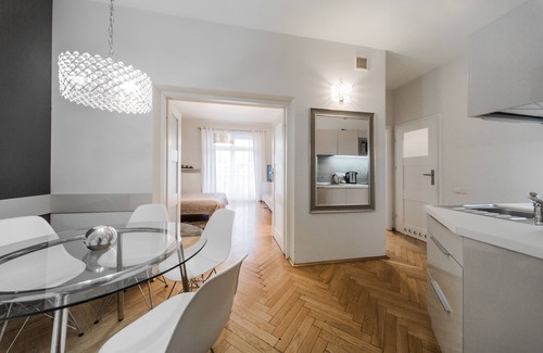 Piasek Połnoc Hotel | 4Seasons Apartments Cracow