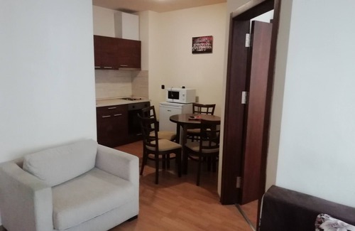 Old Town Apartamento | Apartamento de 4 * totalmente amueblado de 2 dormitorios con cocina - a tiro de piedra de la góndola.