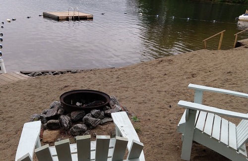 Chestertown Cabaña | # 5 Fireside @Birchwood Cottages en Loon Lake. Costa amistosa de la familia