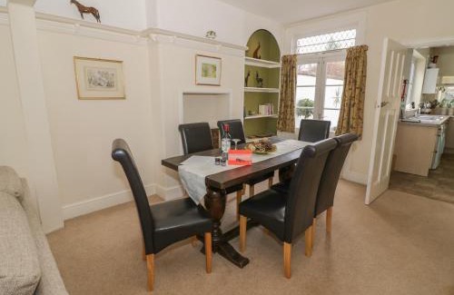 City Centre Casa | 5 Albany Road