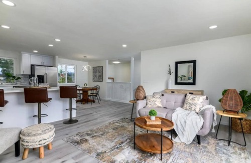 Cedar Hills Casa | 5-BDR, Family Friendly, Extended Stay, Remodeled