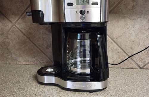 Oconee County Casa | 5 bdrm Lakefront Home-private lake! Accommodates 2-15 guests, great fishing too.