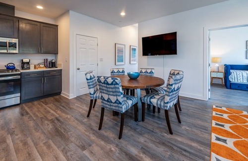 Harbor Casa | 5 hab / 4 ba CENTRO