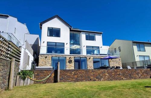 Polruan Casa | 5 Bed in Polruan 77657