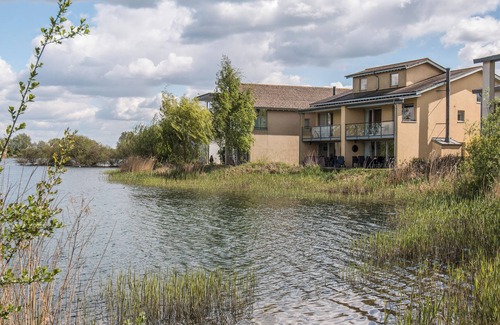 Cirencester Cabaña | Alojamiento de 5 habitaciones en Somerford Keynes