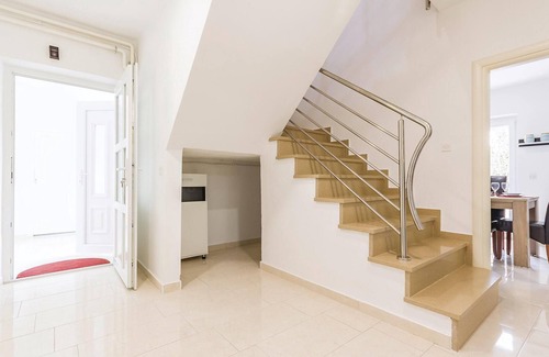Valdebek Casa | Impresionante casa de 5 dormitorios en.