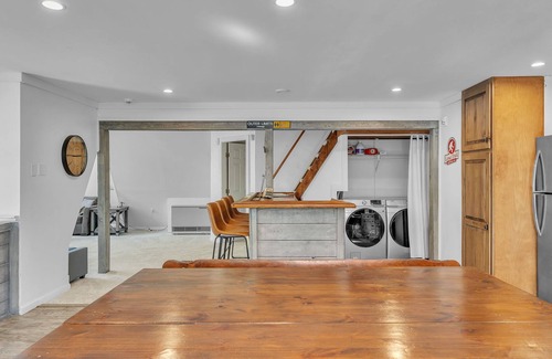 Killington Chalet De Esquí | 5-bedroom chalet walking distance to bars and restaurants - on the access road