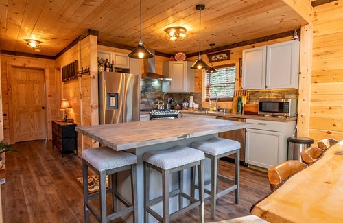 Lake Placid Casa | 5-Bedroom Log House in Lake Placid
