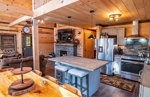 Lake Placid Casa | 5-Bedroom Log House in Lake Placid