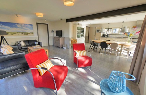 Callantsoog Casa | 5 bedroom private vacation home in callantsoog