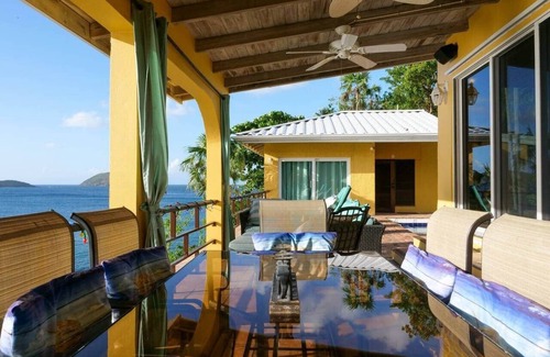Tropaco Point Casa | 5 Bedroom Waterfront Villa Tryst