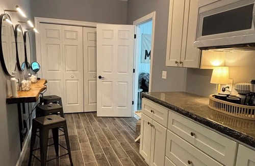 Spooner Casa | 5 BR Spacious Lake House with Hot Tub