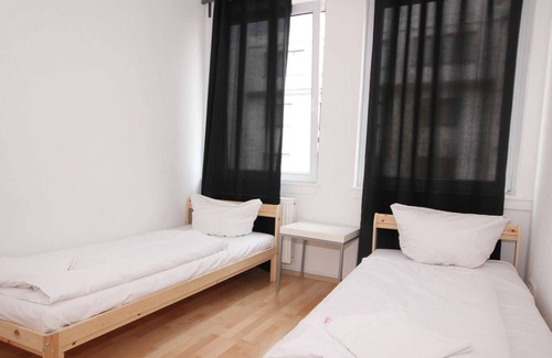 Offenbach am Main Apartamento | 5 Huéspedes / Apartamento de 3 habitaciones en CITY CENTRE