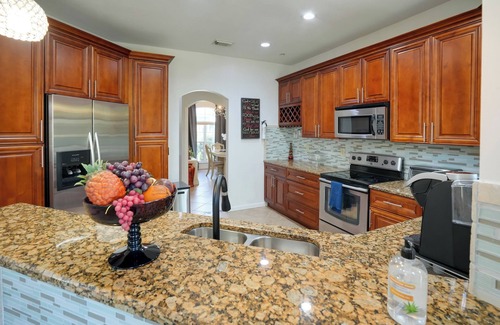 Port Saint Lucie Casa | 5 Mi to Boating! Port St Lucie Home w/ Backyard